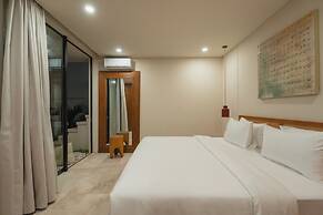 Beyond Villas Seashell by Alfred in Bali