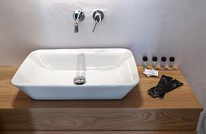 Le Ciel Suites & Villas