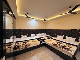 hotel shivlok inn
