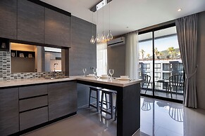 Citygate 2 BR Pool View P503-4