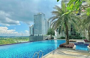 Meridian Medini Legoland by Stayrene