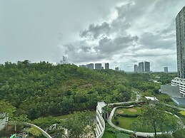 Meridian Medini Legoland by Stayrene