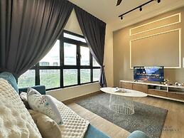 Meridian Medini Legoland by Stayrene