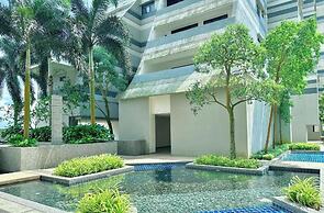 Meridian Medini Legoland by Stayrene