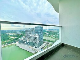 Macrolink Medini Legoland by Stayrene