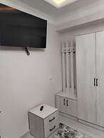 Daniyar Guest House