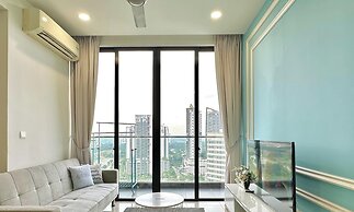 D'Pristine Medini by Stayrene