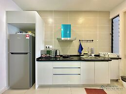 D'Pristine Medini by Stayrene