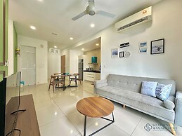 D'Pristine Medini by Stayrene