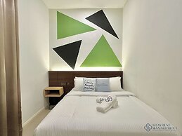 D'Pristine Medini by Stayrene