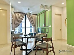 D'Pristine Medini by Stayrene