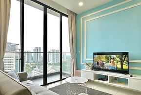 D'Pristine Medini by Stayrene