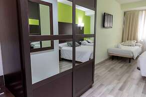 Hotel Cardeña by gaiarooms