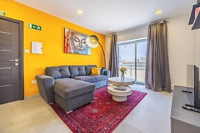Chic Modern Stay with Private Terrace