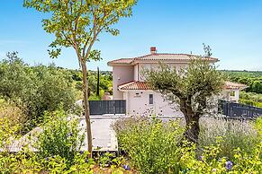 Villa Ora