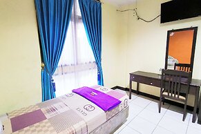 Hotel Pattimura powered by Cocotel