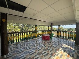 Resort Chilapata Green