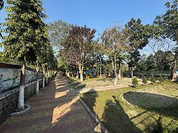 Resort Chilapata Green