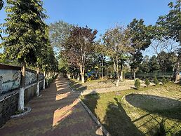 Resort Chilapata Green