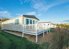 Premium Lodge - Sleeps 8 - Seton Sands Beach