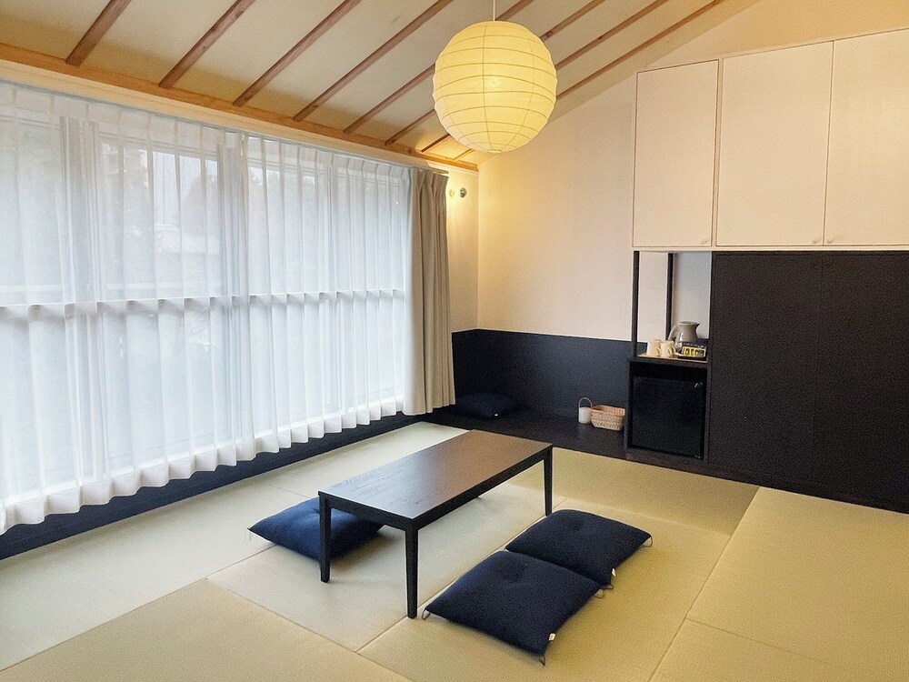 Lapis Jogasaki B&B