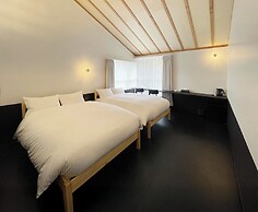 Lapis Jogasaki B&B