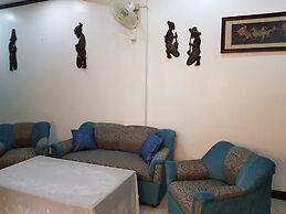 European condo Rentals Toril