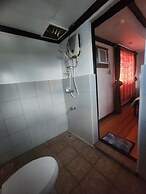 European condo Rentals Toril