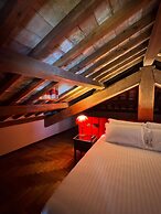 Palazzo Gambirasi Aparthotel Roma