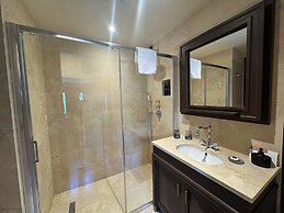 Palazzo Gambirasi Aparthotel Roma