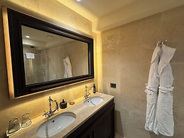 Palazzo Gambirasi Aparthotel Roma