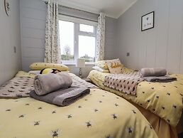 Holly Lodge
