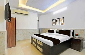 Roomshala Hotel Smart