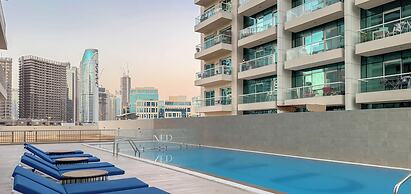 Manzil - Chic 2BR with Dubai Canal Views