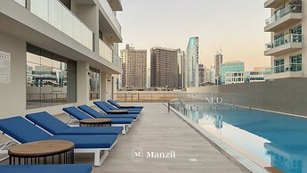 Manzil - Chic 2BR with Dubai Canal Views