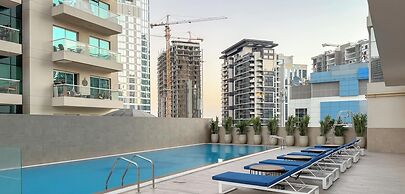 Manzil - Chic 2BR with Dubai Canal Views