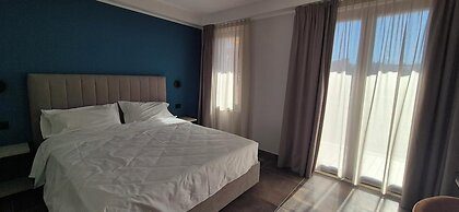 HOTEL V7