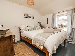 Driftwood Cottage