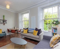 City Centre 2 BED 2 Bath Apartment