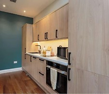 City Centre 2 BED 2 Bath Apartment