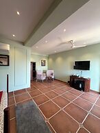 THE SOLO HOUSE