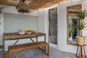 Salt & Sea Ericeira Boho Stay
