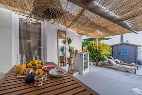 Salt & Sea Ericeira Boho Stay