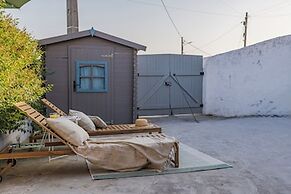 Salt & Sea Ericeira Boho Stay