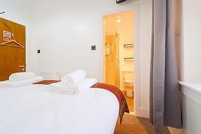 Ben View Guest House
