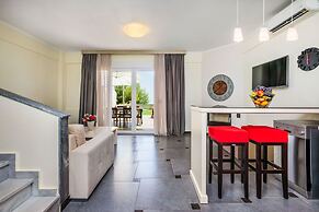 Sunny Villa Dio in Chaniotis