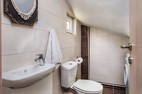 Sunny Villa Dio in Chaniotis