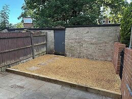A Discreet & Elegant Play Space for Couples