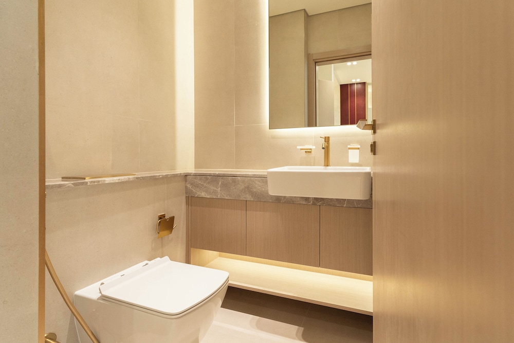 Sophisticated Stay w Private Pool