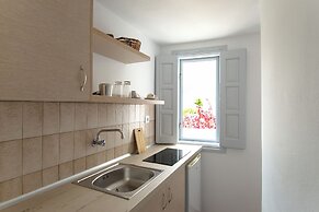 Evgenia Rooms